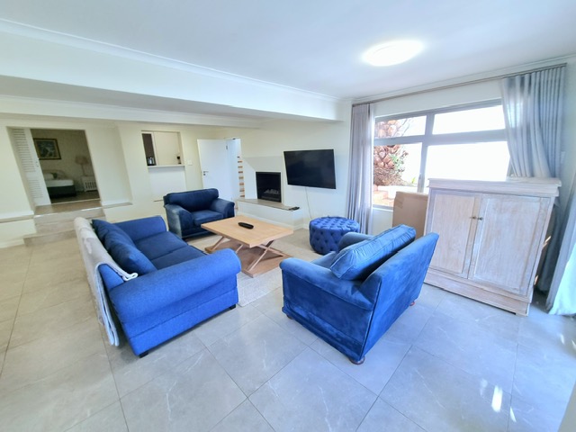To Let 1 Bedroom Property for Rent in Camps Bay Western Cape